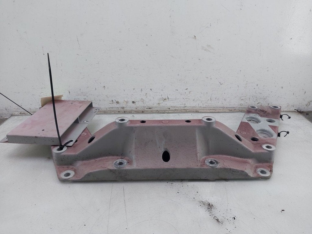 BERCEAU MOTEUR Ferrari 296 GTS (01-2021/-) (|985966611|), Dhr. J. Ham, Administratie@autoham.nl, Ferrari, Utilisé