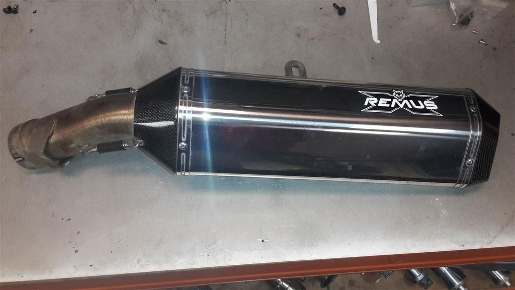 BMW R1200R remus uitlaatdemper model 2010 - 2013 zonder db k, Motoren, Ophalen of Verzenden, Gebruikt