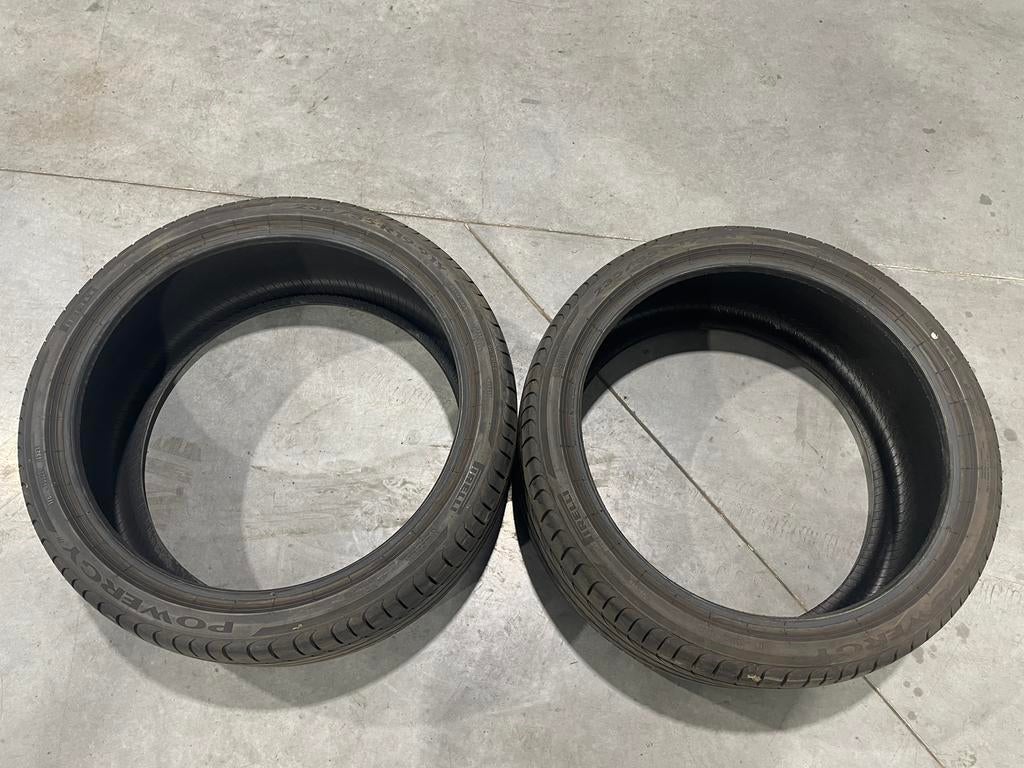 Pirelli 235/35R19 set van 2, Auto-onderdelen, Banden en Velgen, Ophalen, Zomerbanden, Band(en)