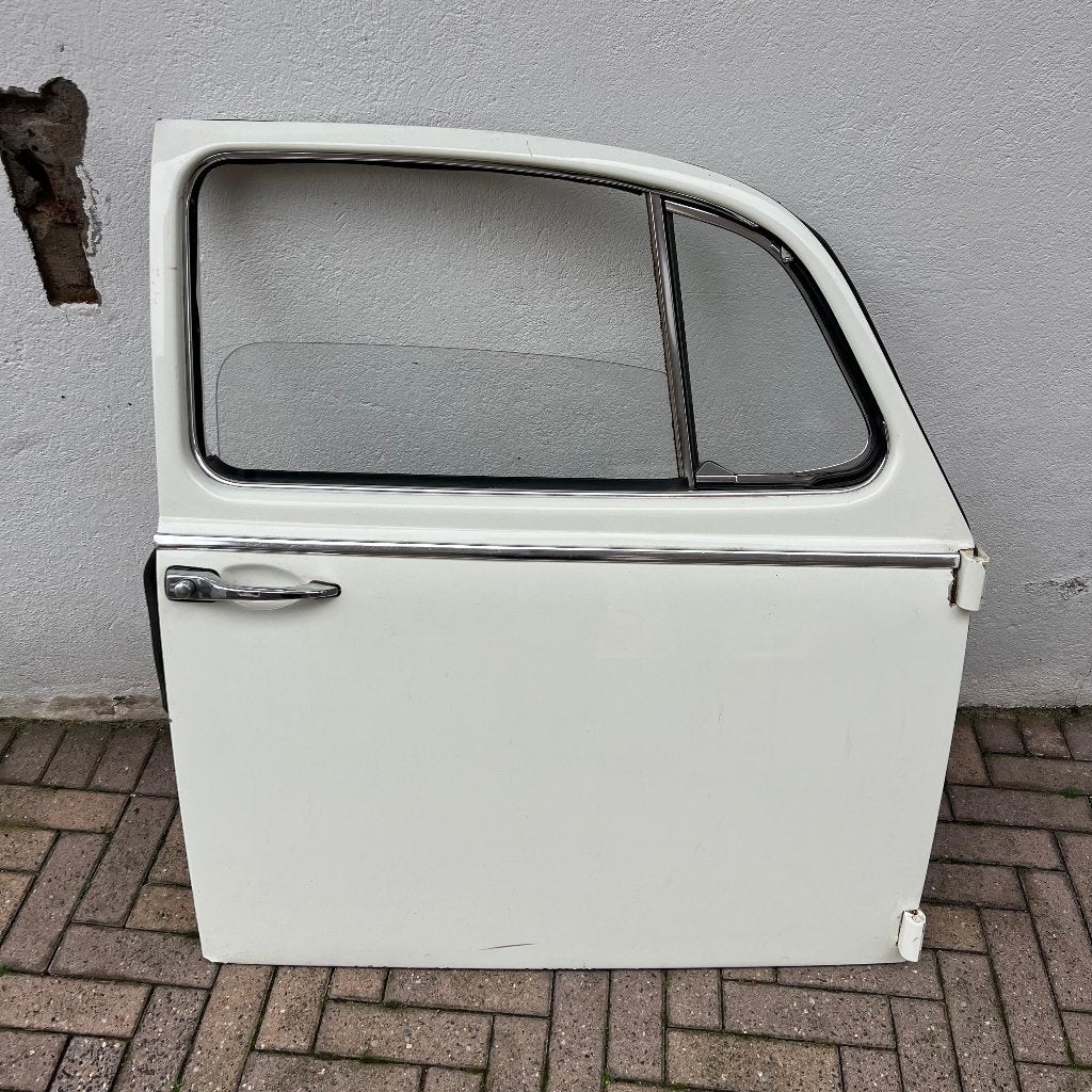 VW Beetle 65-66 volledig gesloten rechterdeur, Auto-onderdelen, Ophalen of Verzenden, Voor, Volkswagen, Deur