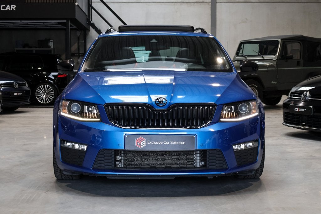 Skoda Octavia RS | DSG | Pano | Leder | Trekhaak | Memory, 4 cilinders, 1984 cc, Blauw, https://public.car-pass.be/vhr/a9f79c47-4c83-4e3f-8466-145a49e14916