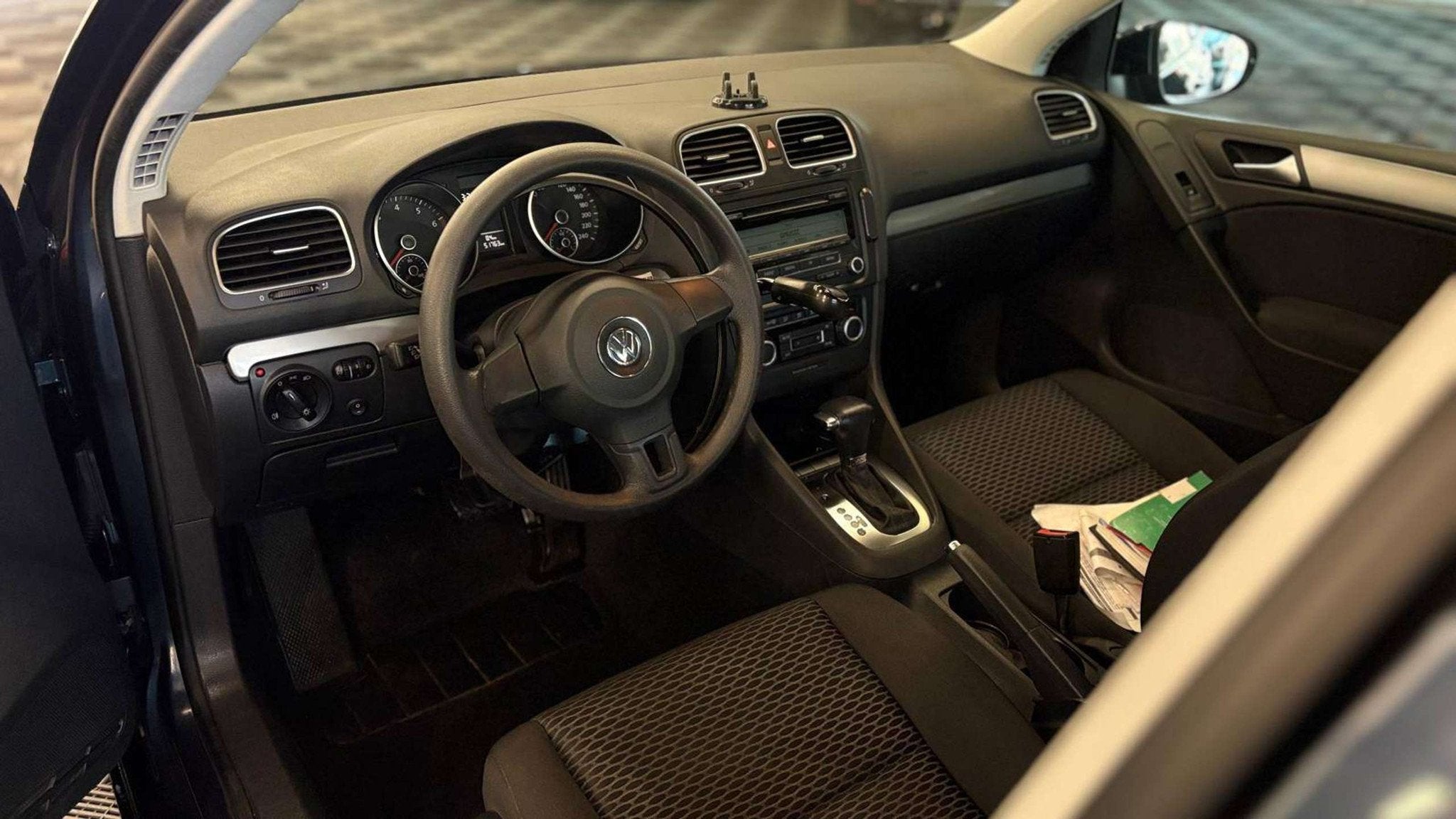 Volkswagen Golf 1.4 automaat benzine eur5 3deurs 51763km, Auto's, Euro 5, 122 pk, Gebruikt, Startonderbreker