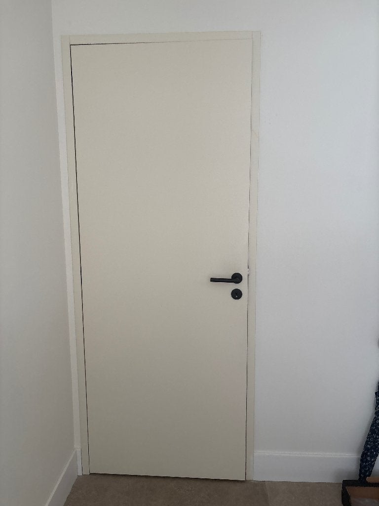 Cadre et Porte intérieur blanc cassé - 70 euro, Enlèvement, Comme neuf