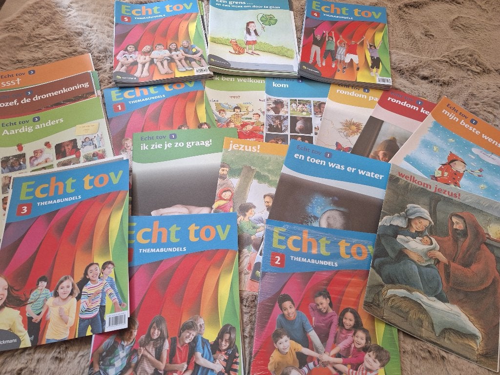 themabundels godsdienst echt TOV voor de lagere school, Boeken, Studieboeken en Cursussen, Zo goed als nieuw, Ophalen