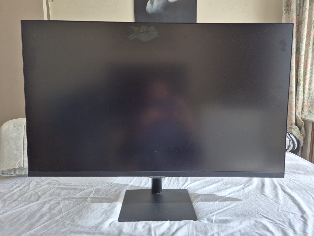 écran d'ordinateur et télévision Samsung 32" (À RÉPARER)., Haut-parleurs intégrés, 5 ms ou plus, Full HD, 60 Hz ou moins