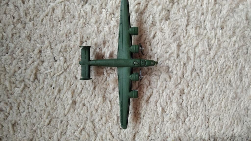Miniatuur vliegtuig B-24D liberator, Ophalen of Verzenden, Vliegtuig