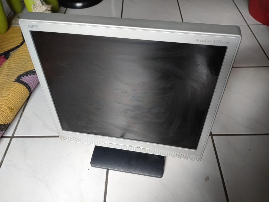 Ecran moniteur NEC 15 pouces, Nec, Enlèvement, Utilisé, VGA