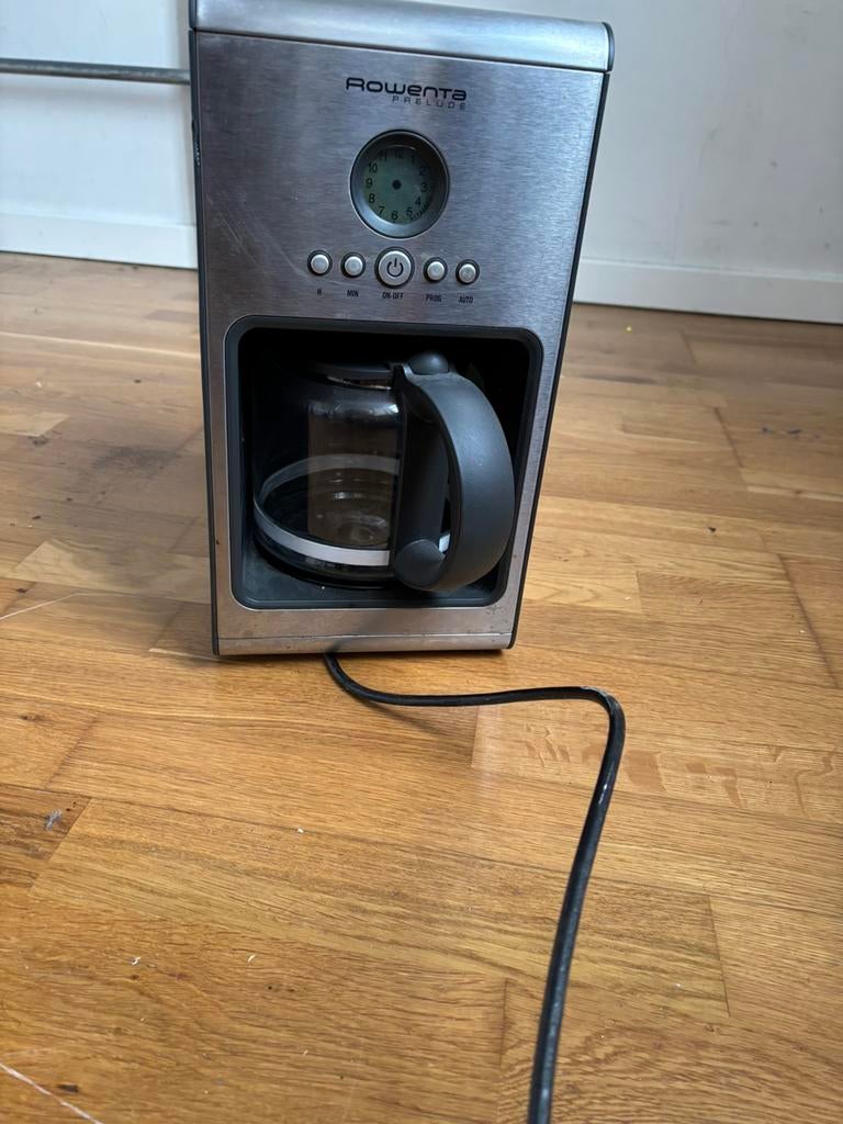 Percolateur, Café moulu, Réservoir d'eau amovible, Utilisé, 10 tasses ou plus