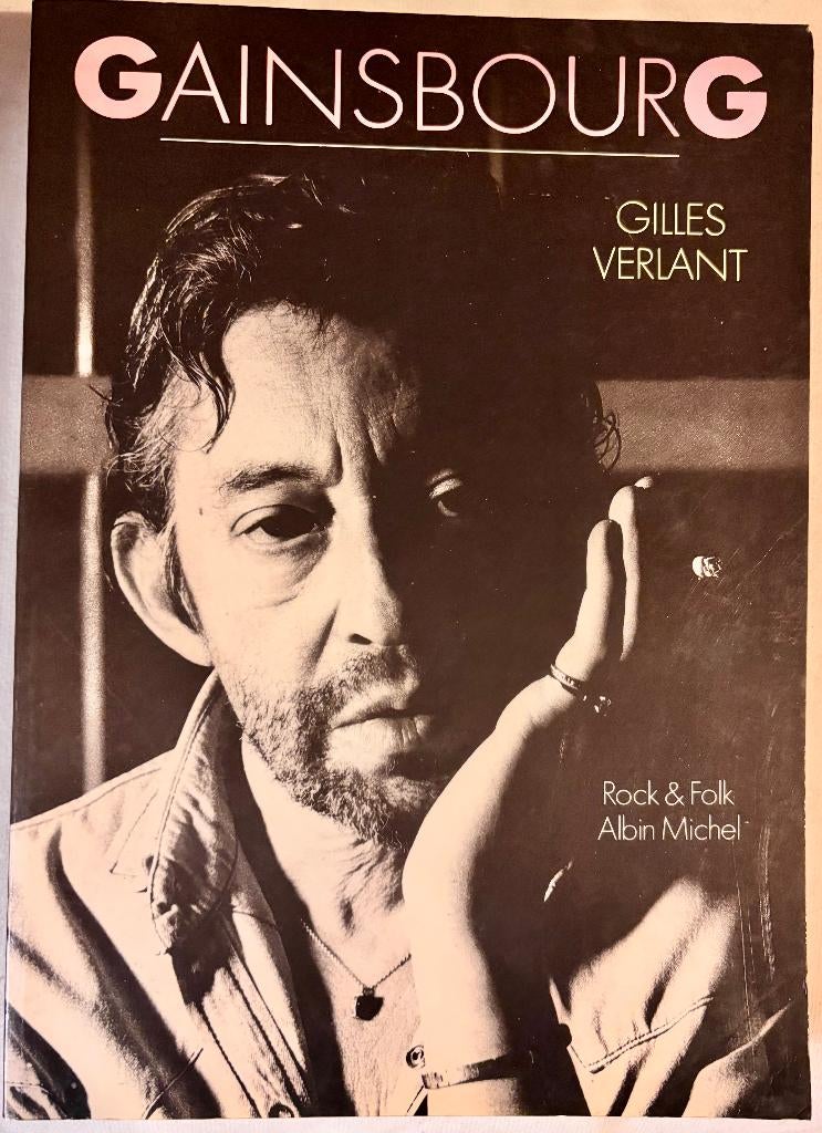 Livre Serge Gainsbourg, Artiste, Enlèvement ou Envoi, Comme neuf, Gilles Verlant