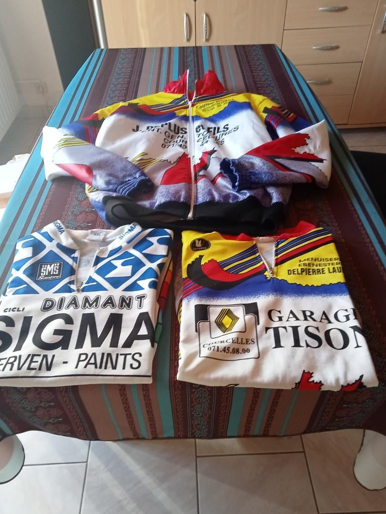Maillots cycliste état neuf  taille xl, Vélos & Vélomoteurs, Enlèvement ou Envoi, S