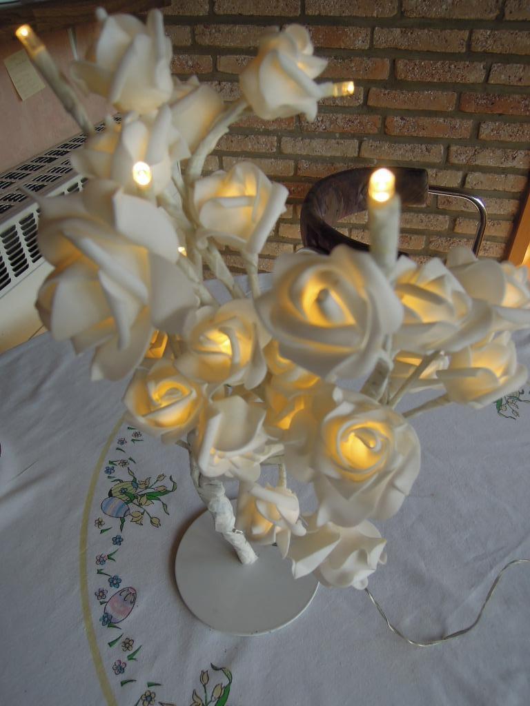 lichtboom let 24 witte rozen bloemen verlichting, Enlèvement ou Envoi, Utilisé