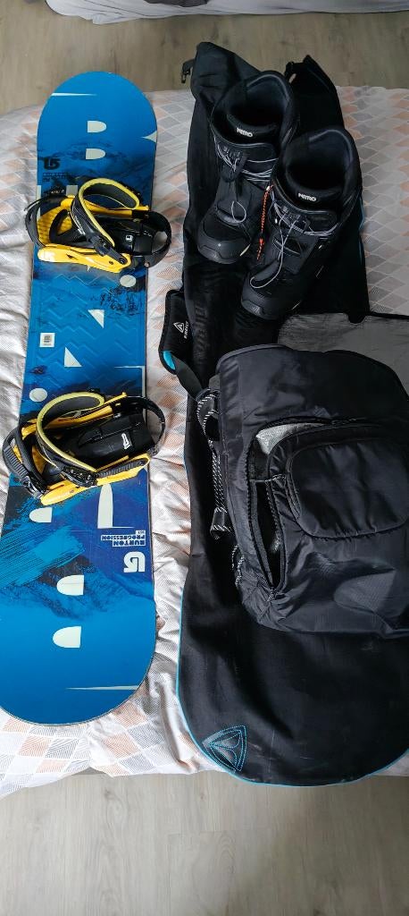 Snowboard (KRAS) + Bindingen + Boots 44 (ook apart te koop), Sport en Fitness, Snowboarden, Ophalen, Gebruikt, Board
