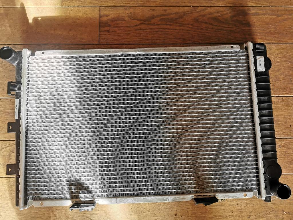 radiator voor mercedes 190 d 2.5, Auto-onderdelen, Ophalen, Nieuw, Mercedes-Benz