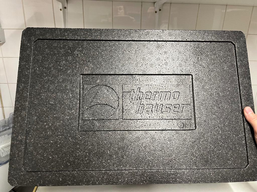 Thermobox nouveau42l pour transporter 3 bacs de 5 l de glace, Ophalen, IJs