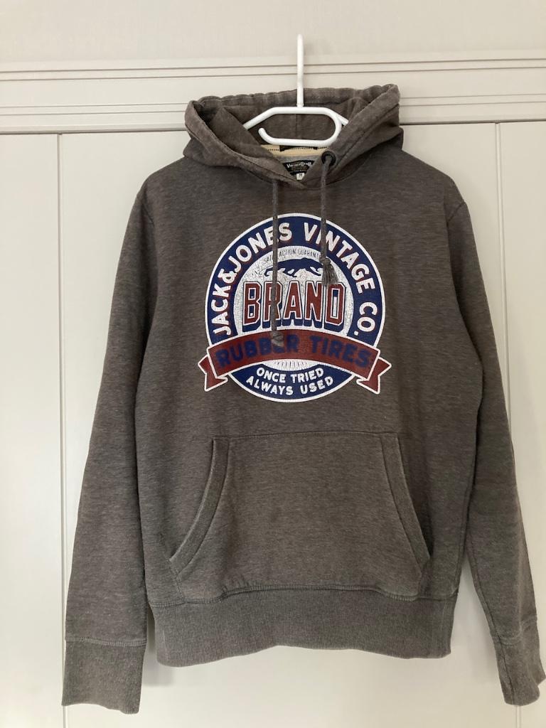 Mooie herentrui. Gedragen, maar nog goede staat, Brun, Enlèvement, Porté, Taille 48/50 (M)