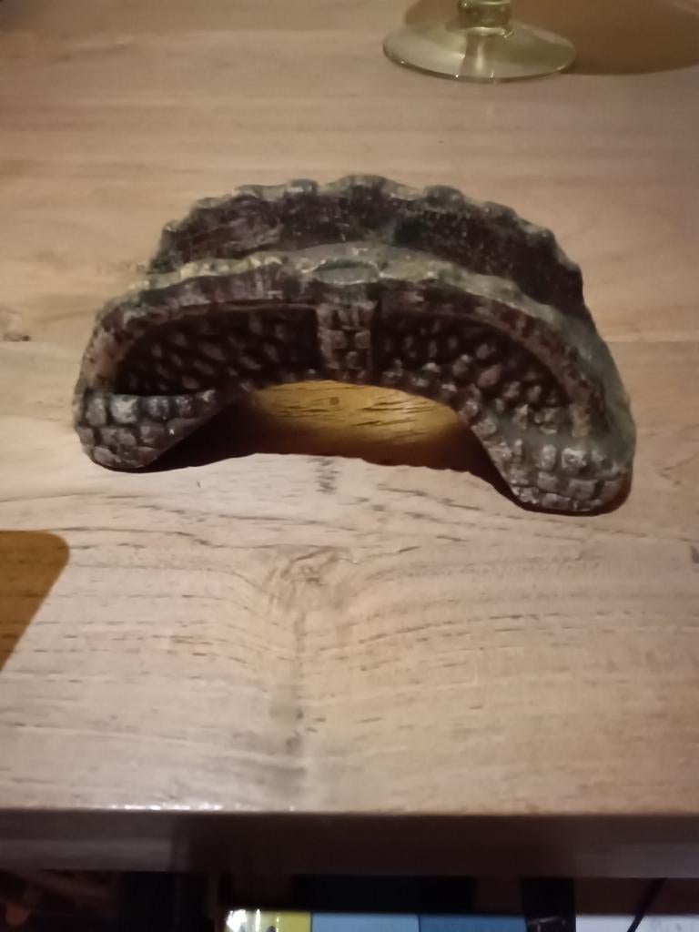 Stenen brugje voor in aquarium, Mortsel, Ophalen