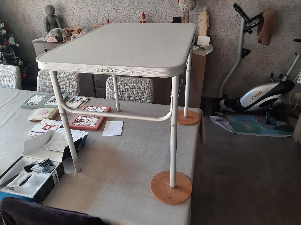 kleine tafel, Caravans en Kamperen, Ophalen, Gebruikt