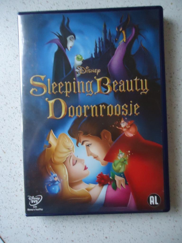 DVD van Walt Disney "Sleeping Beauty - Doornroosje (1959), Cd's en Dvd's, Ophalen of Verzenden, Zo goed als nieuw, Avontuur, Film
