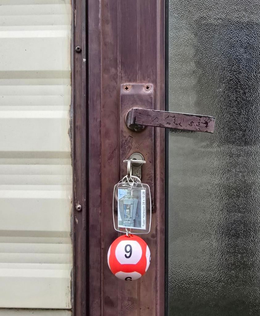 Stacaravan in snelverkoop 5.500€ 🚚 inclusief !!!