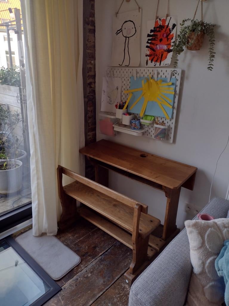 Mooie, antieke bureau voor kleuter, Enlèvement, Utilisé
