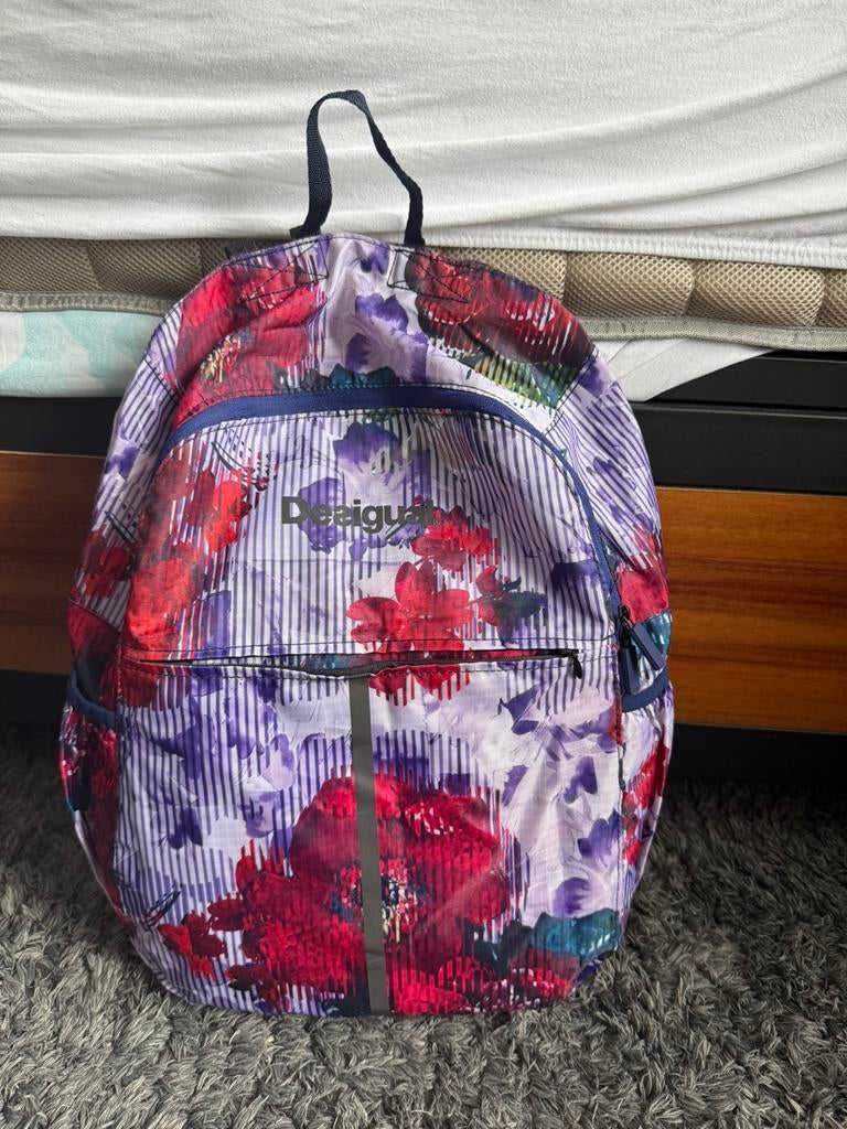 Sac à dos Desigual, Neuf, Autres marques, 25 à 40 cm, Enlèvement ou Envoi