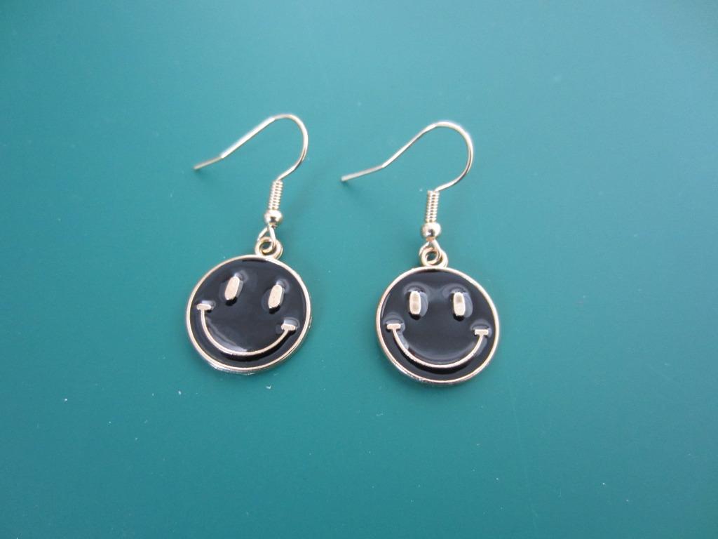 Oorringen Smiley, Ophalen of Verzenden, Nieuw