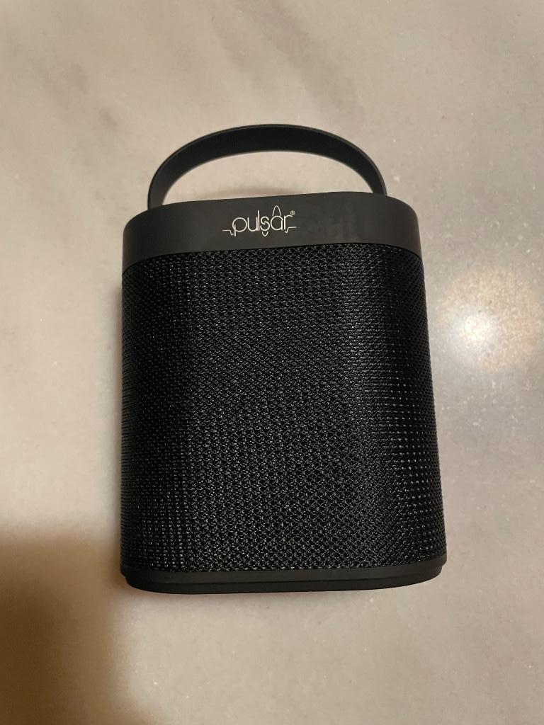 Pulsar box 11cm hoog 10cm breed, Audio, Tv en Foto, Ophalen, Zo goed als nieuw