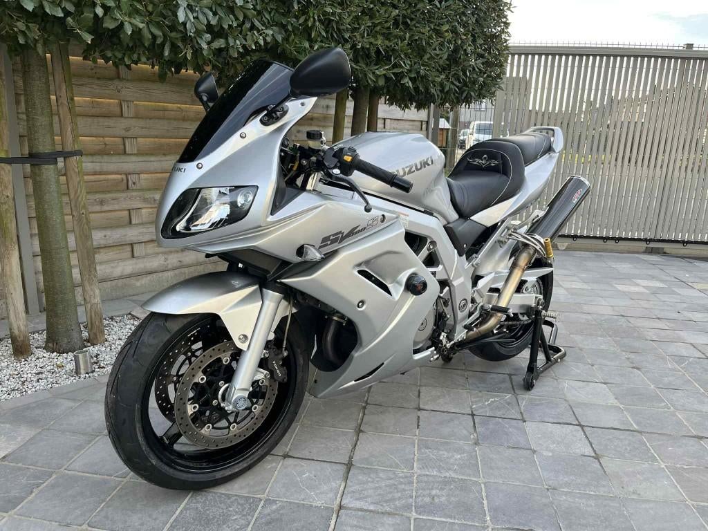 suzuki SV 1000S v-twin ** slechts  11500km !!!** topstaat **, Motoren, 2 cilinders, Sportuitlaat, Bedrijf, Sport