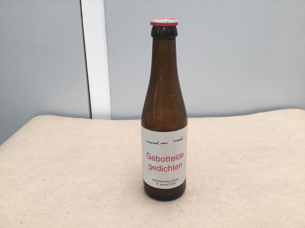 Gebottelde gedichten Marcel van Maele, Antiek en Kunst, Ophalen of Verzenden