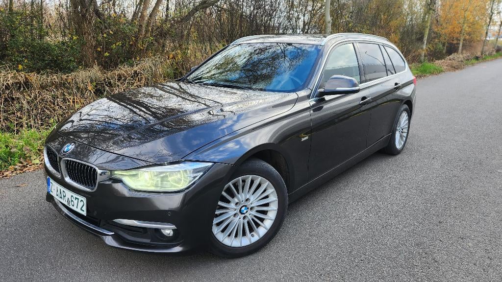 Bmw 318 dA * Exclusif * 12/2015 * Cuir *Automatique * 179 km, Cuir, Entreprise, Entretenue par le concessionnaire, Noir