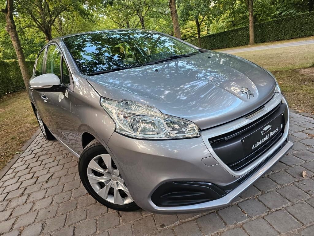 Peugeot 208 LIKE | BENZINE | AIRCO | NETTE STAAT, Auto's, Voorwielaandrijving, Stof, 50 kW, 1199 cc