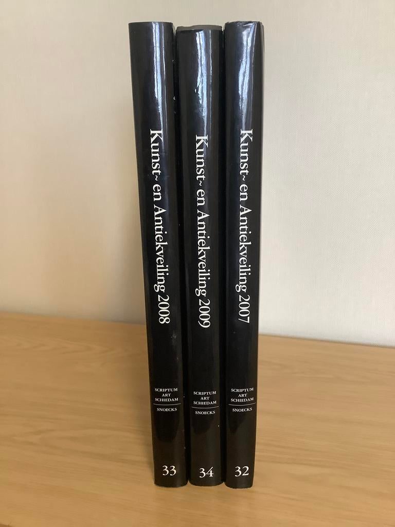 Kunst en antiekveiling boek, Ophalen of Verzenden