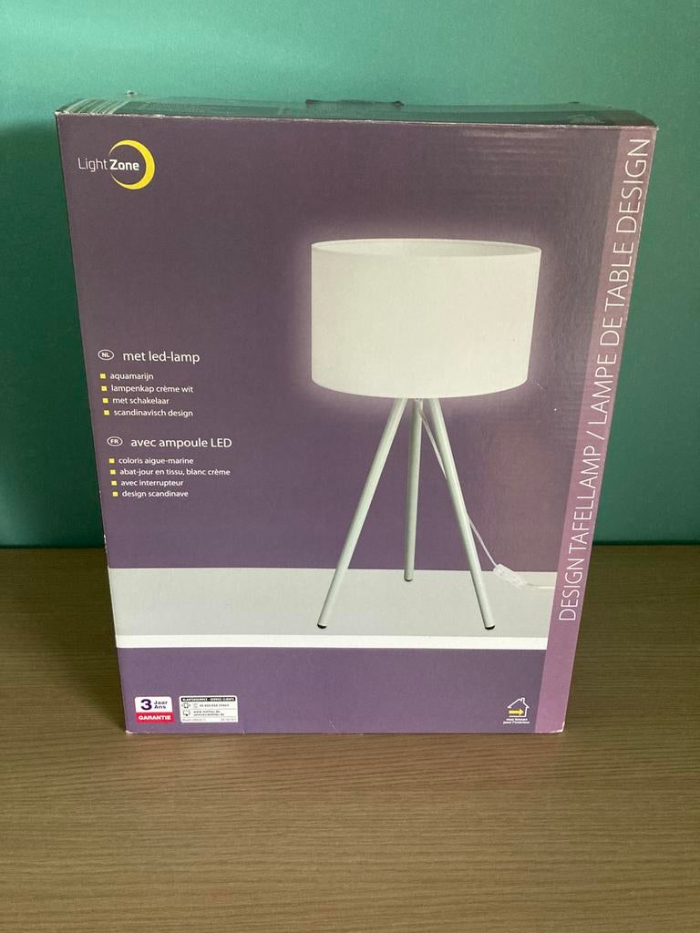 Creme witte Staanlamp met led lamp NIEUW, Ophalen of Verzenden, Nieuw, Metaal