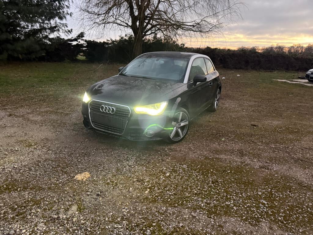 Audi A1 1L4 TFSI 2010, Autos, Achat, A1, 5 places, Automatique