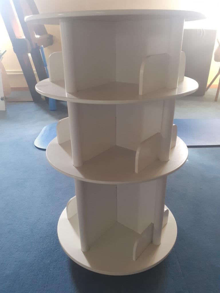 Tourniquet pour livres..., Ophalen, Zo goed als nieuw, Minder dan 140 cm, Minder dan 70 cm