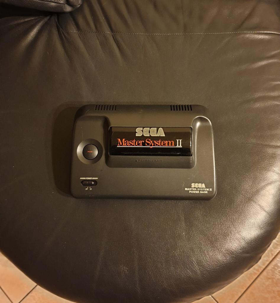 Restored > Sega Master System II Console Pal (los), Consoles de jeu & Jeux vidéo, Consoles de jeu | Sega, Master System, Utilisé