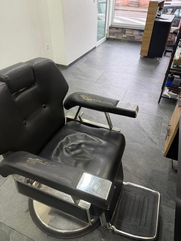 Fauteuil coiffure, Enlèvement