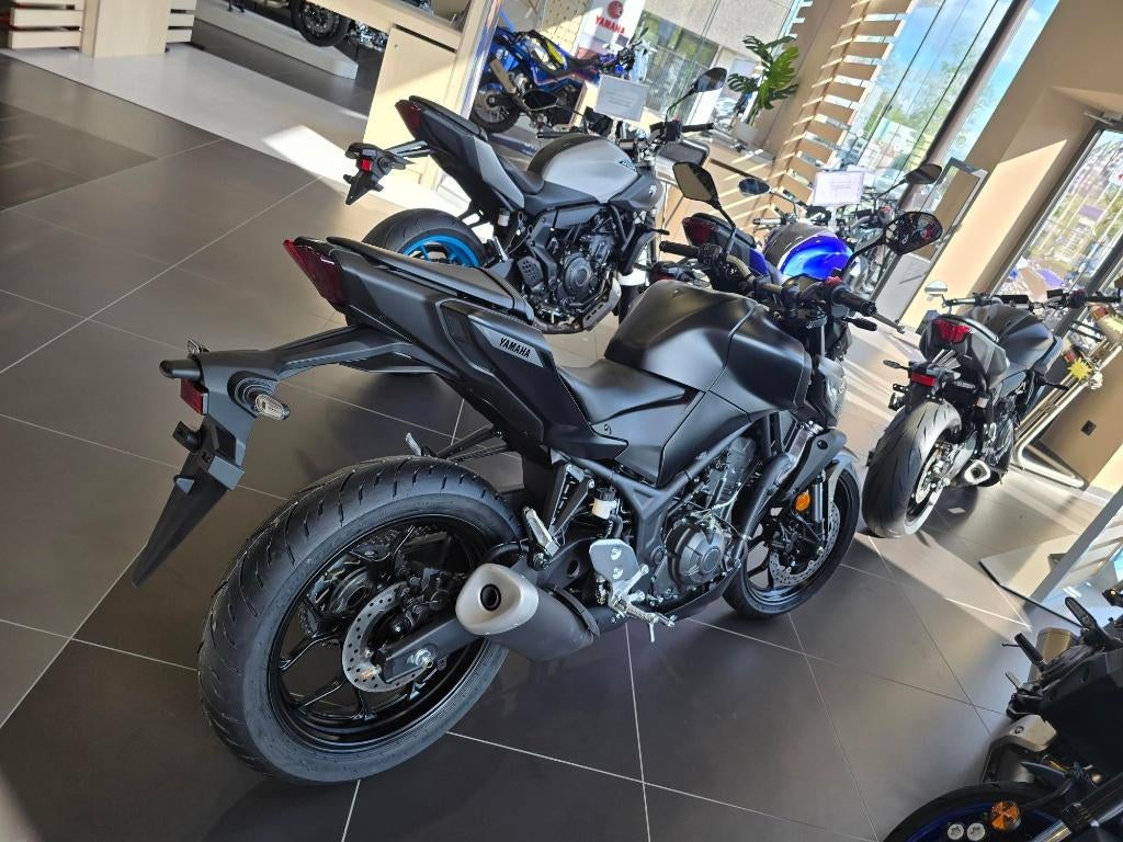Yamaha MT03, Motos, Motos | Yamaha, Entreprise, Permis Moto A2 minimum, 12 à 35 kW, Naked bike