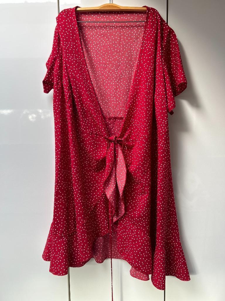 Gilet à nouer rouge à pois blancs Shein Curve -Taille 3XL---, Vêtements | Femmes, Pulls & Gilets, Rouge, Taille 46/48 (XL) ou plus grande