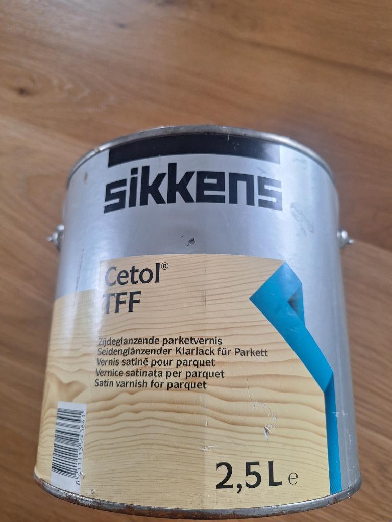 Verni satiné pour parquet cetol TFF sikkens 2,5l, Moins de 5 litres, Enlèvement ou Envoi, Autres couleurs, Utilisé