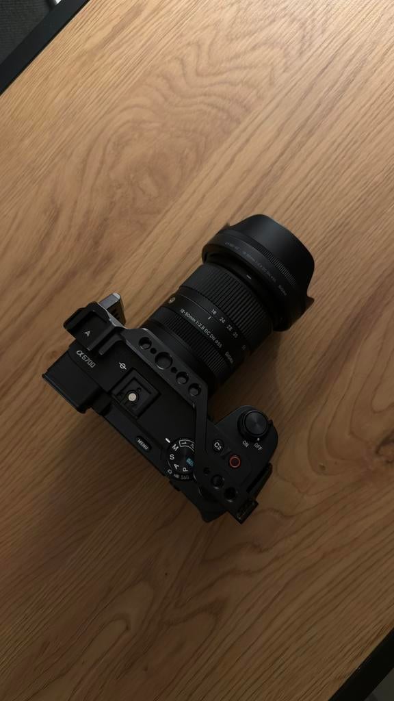 Sony a6700 + sigma 18-50mm f2.8, Ophalen, Zo goed als nieuw