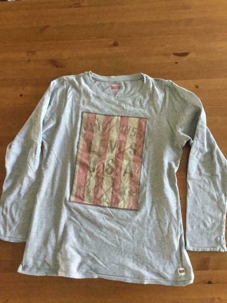 T-shirt manches longues Levis 12 ans, Garçon, Enlèvement ou Envoi, Chemise ou À manches longues, Utilisé