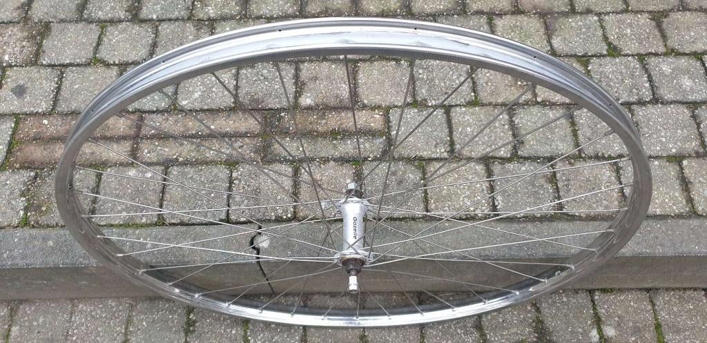 Oma fiets voorwiel 28 inch, Ophalen of Verzenden