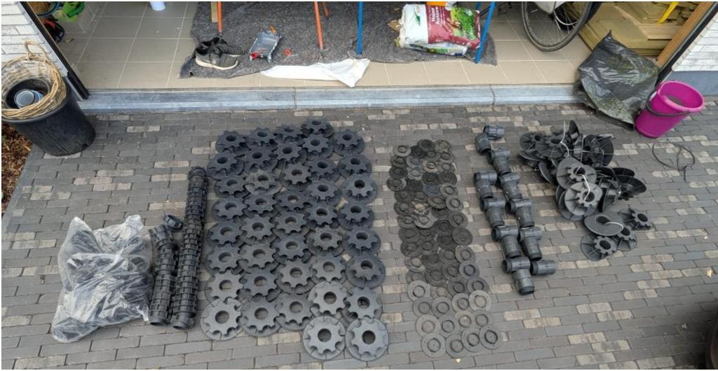 Tegeldragers assortiment, Doe-het-zelf en Bouw, Ophalen, Zo goed als nieuw