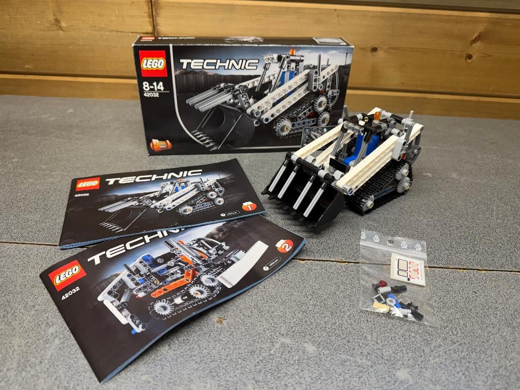 LEGO 42032 Compact Tracked Loader - COMPLEET/Technic, Ophalen of Verzenden, Zo goed als nieuw, Complete set, Lego
