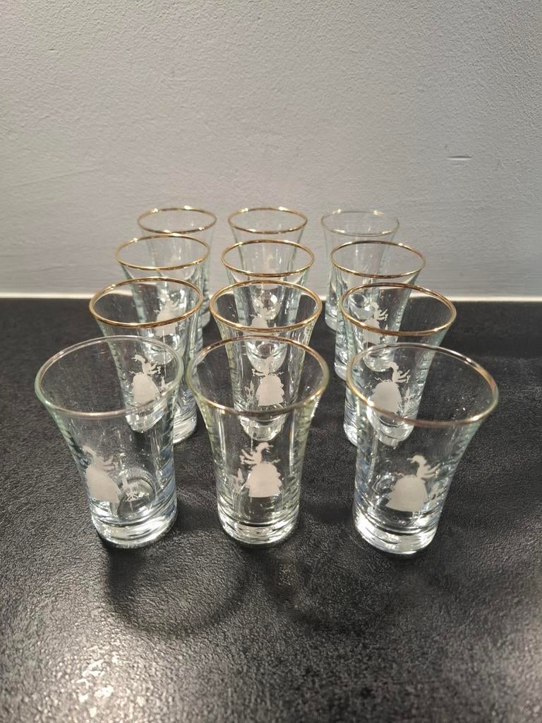 12 verres à goutte. Vintage. Shot, Collections, Enlèvement