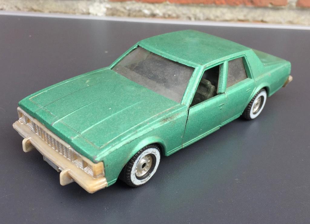Voiture miniature Chevrolet Caprice classique, Corgi 325, Enlèvement ou Envoi