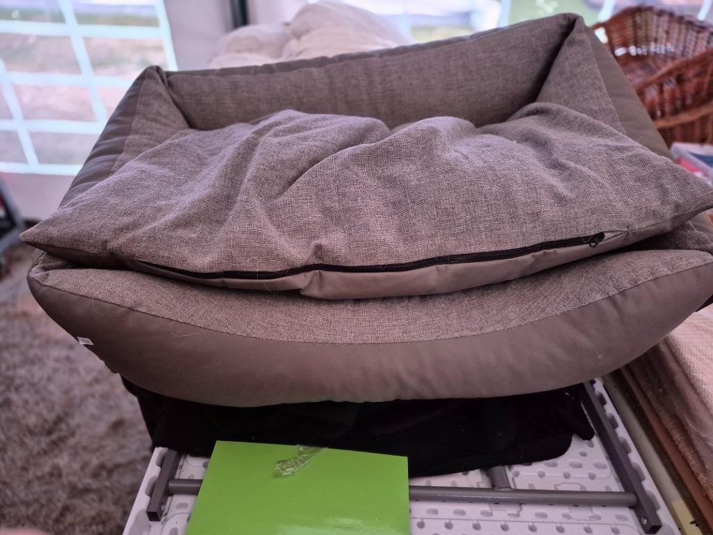 More for cats & dogs hondenmand - Geel - Putte, Dieren en Toebehoren, Ophalen of Verzenden, Zo goed als nieuw