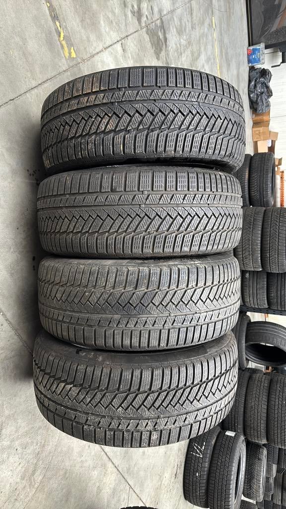 2454519  245/45R19 winter merk Continental, Ophalen