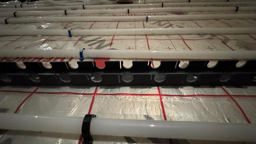 Railsysteem vloerverwarming incl tackers, Doe-het-zelf en Bouw, Ophalen, Minder dan 30 cm, Hoog rendement (Hr), Overige typen